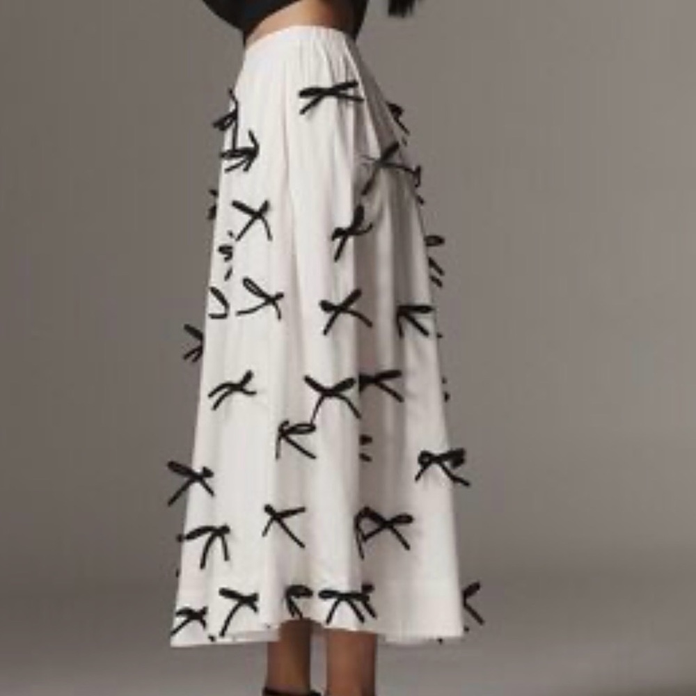 Anthropologie Maeve 3D Bow Midi Skirt White Black